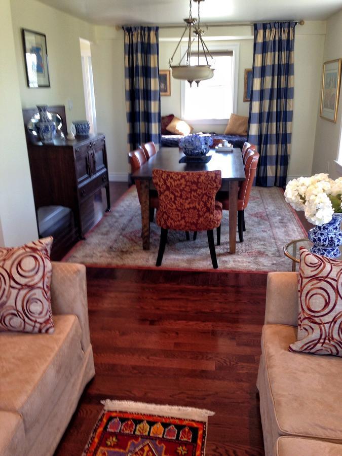 The East Wind Guesthouse Clark's Harbour Экстерьер фото